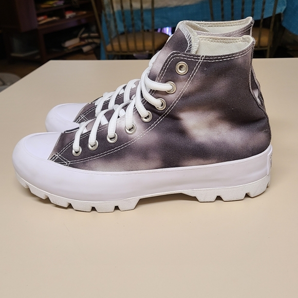Converse Shoes - Converse CTAS Tiedye Hi top platform lugged 2.0 sneakers size 8 1/2